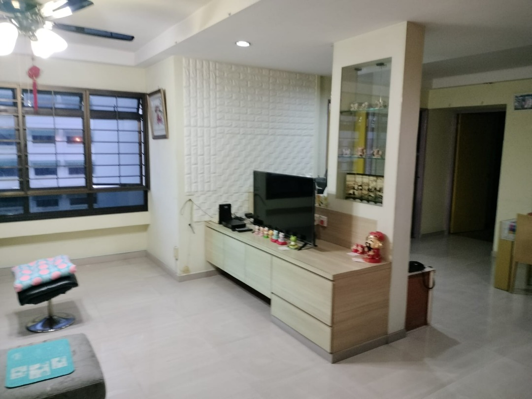 (Category: ) located in . Submitted by yongyn (Listing ID 1238553556, Image 1). Description: .