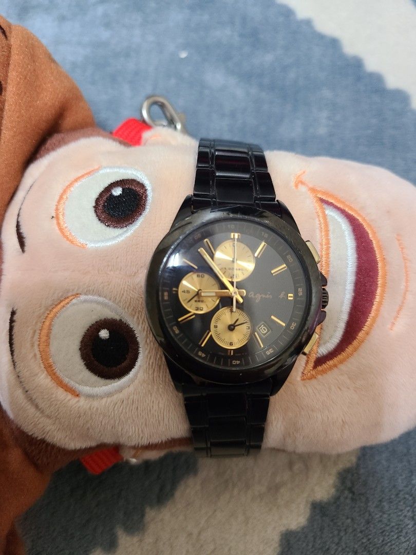 3000 b Agnes b