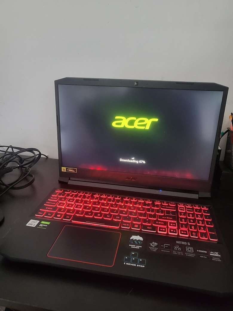 Acer Nitro 5 AN5155556R2, 15.6In FHD IPS 144Hz, Core i510300H, 8GB