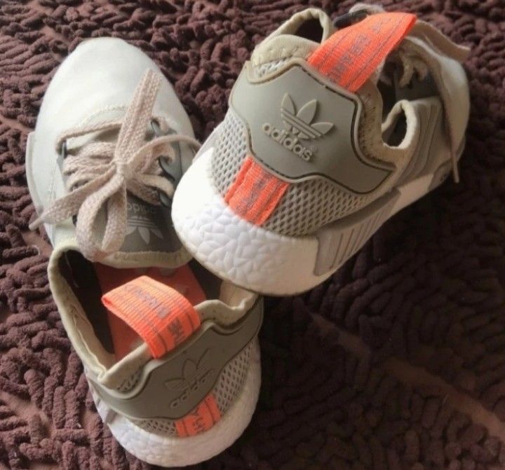 Adidas NMD R1 Womens Running Shoes Size Trainers Chalk 52 OFF