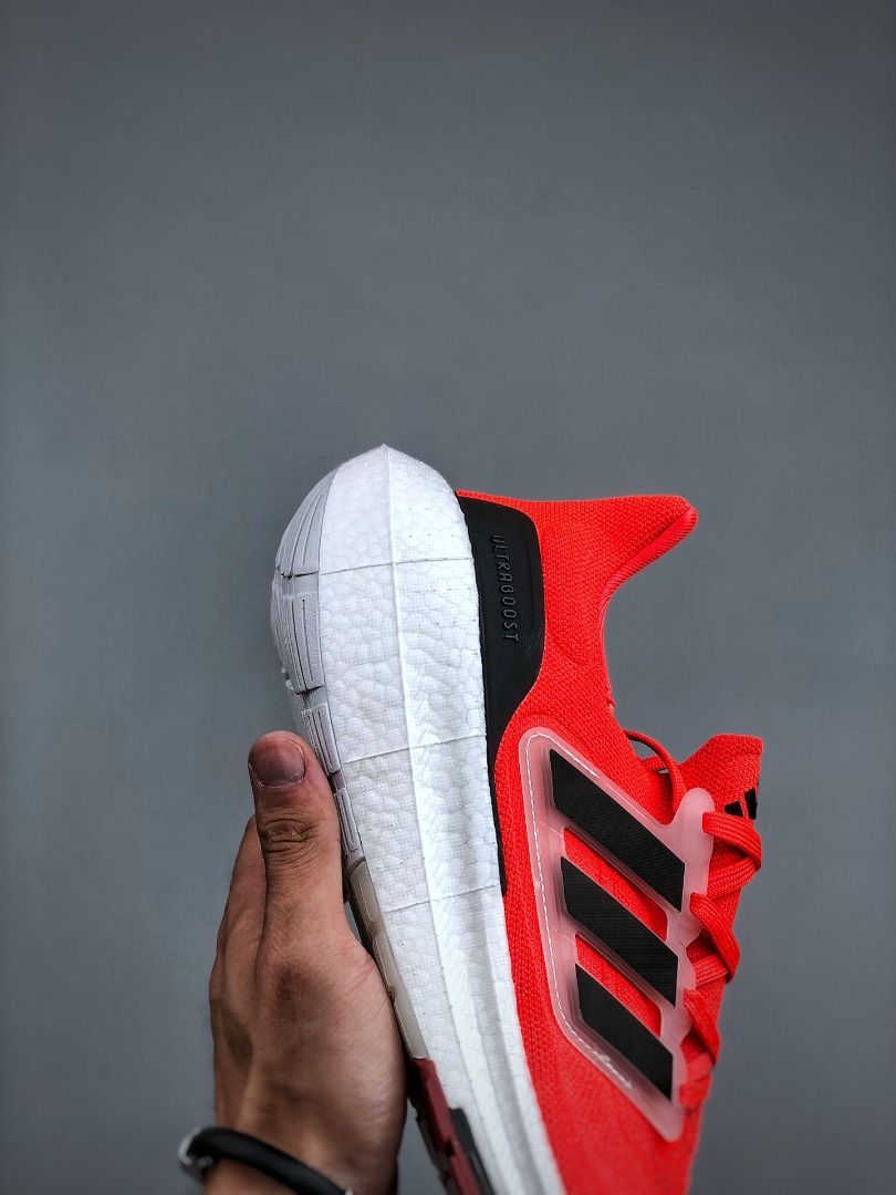 Ultra 2025 boost reducere