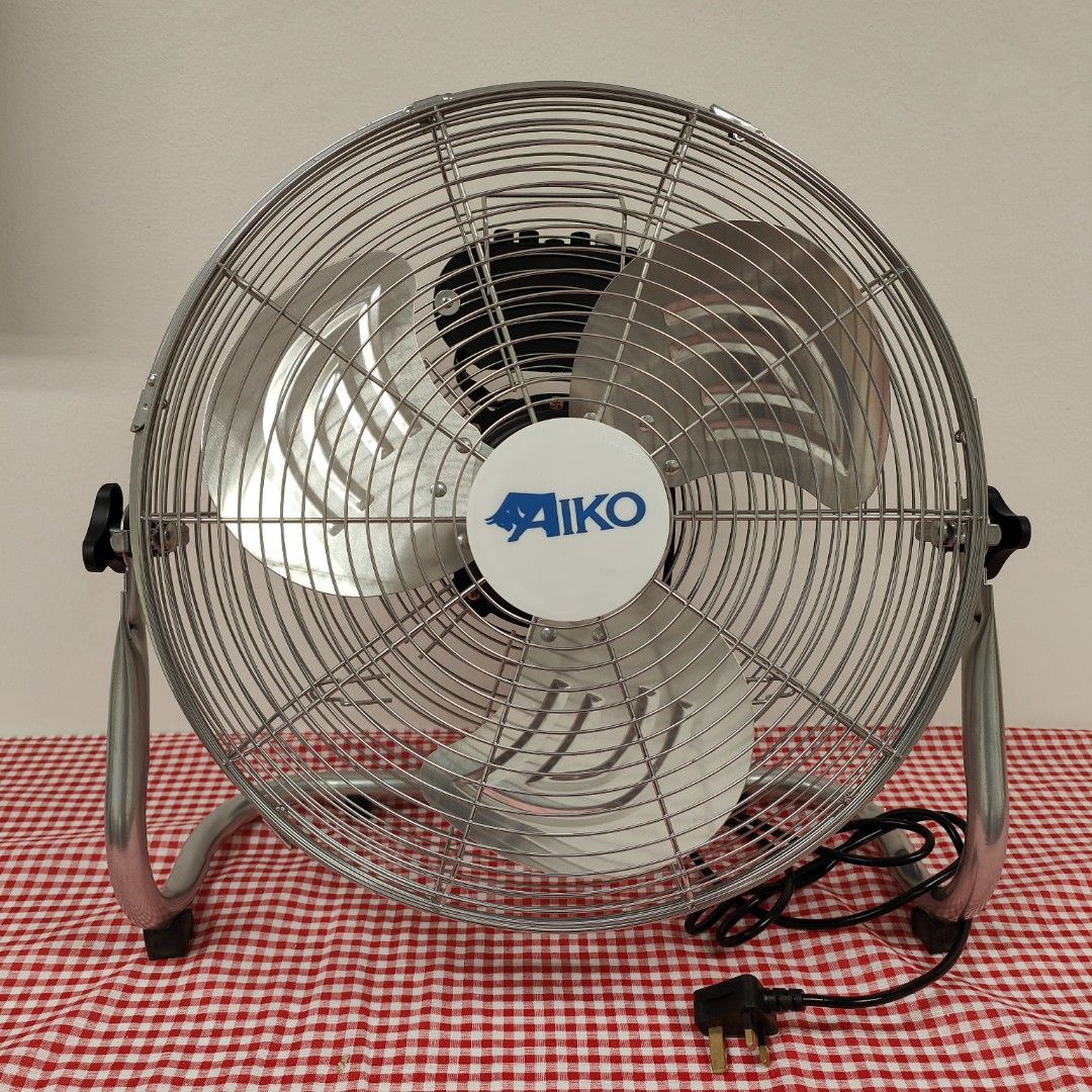 Aiko 16 inch floor fan, Furniture & Home Living, Lighting & Fans, Fans