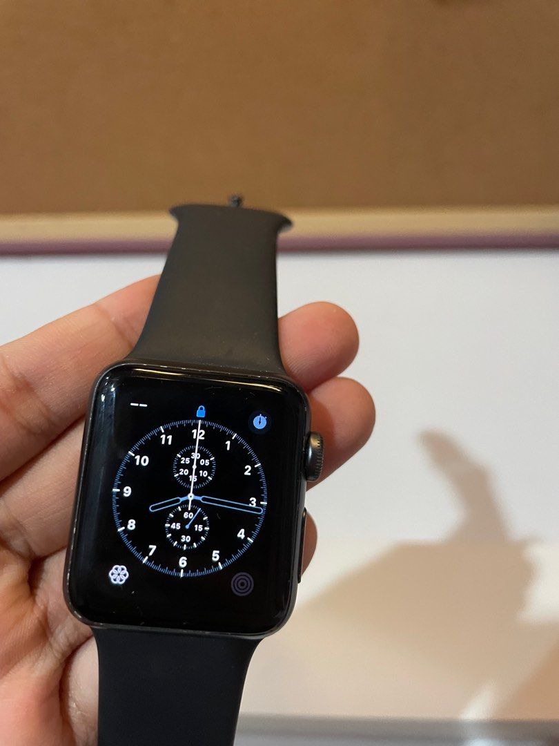Black 38mm apple watch series 3 2025