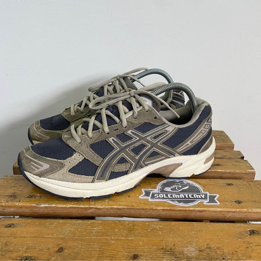 Asics Cream Pure Silver, Men's Fashion, Footwear, Sneakers on Carousell