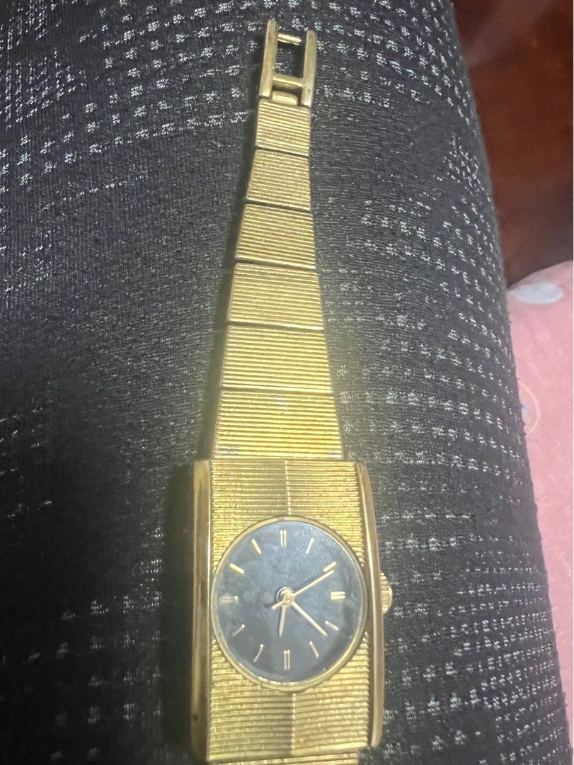 New]French Connection watch Lady's French Connection ladies bracelet watch  in gold eisosu ASOS U.K. credit card OK Gold iron - BE FORWARD Store