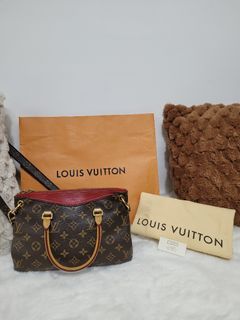 Louis Vuitton Noir Cluny BB Bag W/ Trunks Bandeau – The Closet