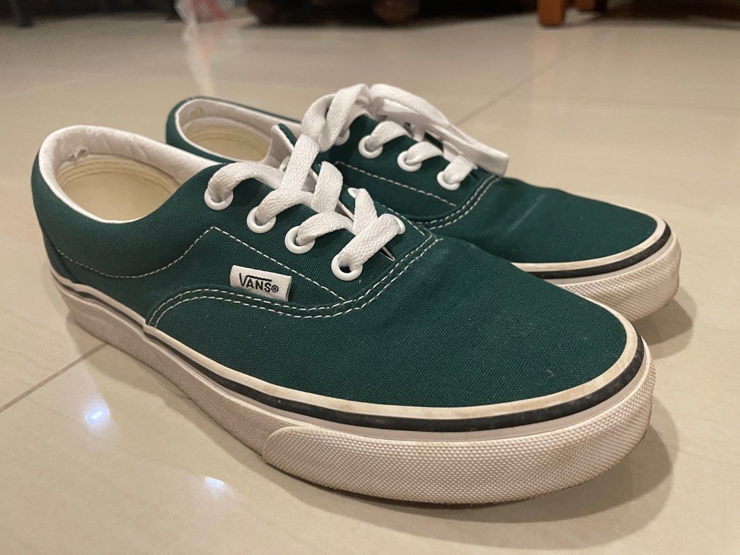 Dark green vans authentic top