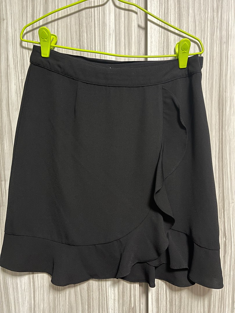 Oasis black ruffle skirt online