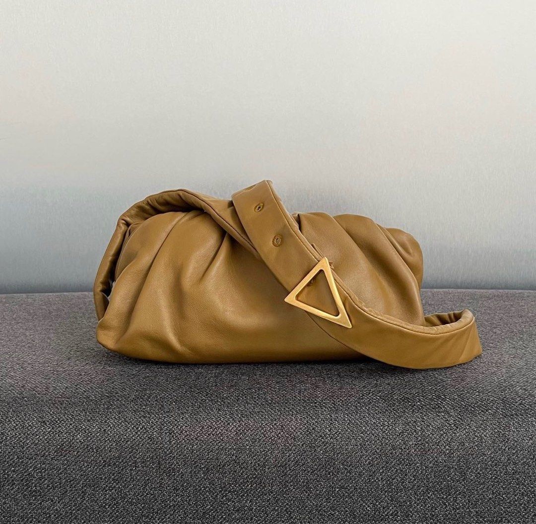 Bottega veneta body pouch best sale