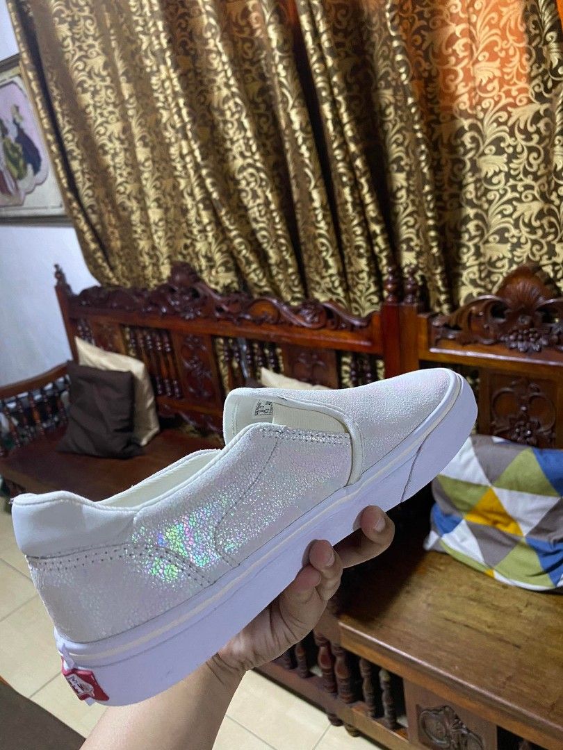Brand New Vans Shoes Women s Fashion Footwear Sneakers on Carousell
