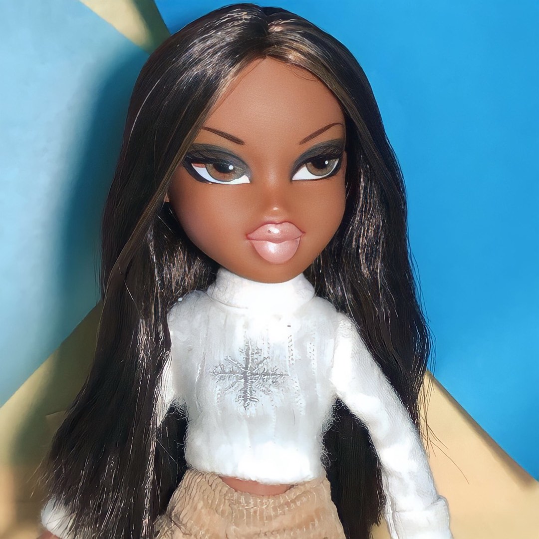 Bratz Winter Girlz Sasha Doll, Hobbies & Toys, Toys & Games on Carousell