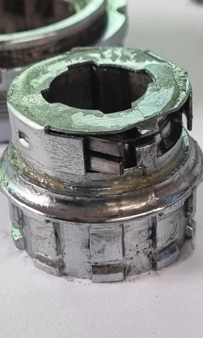 Brompton Internal Gear Hub Service, Lifestyle Services, Others on Carousell