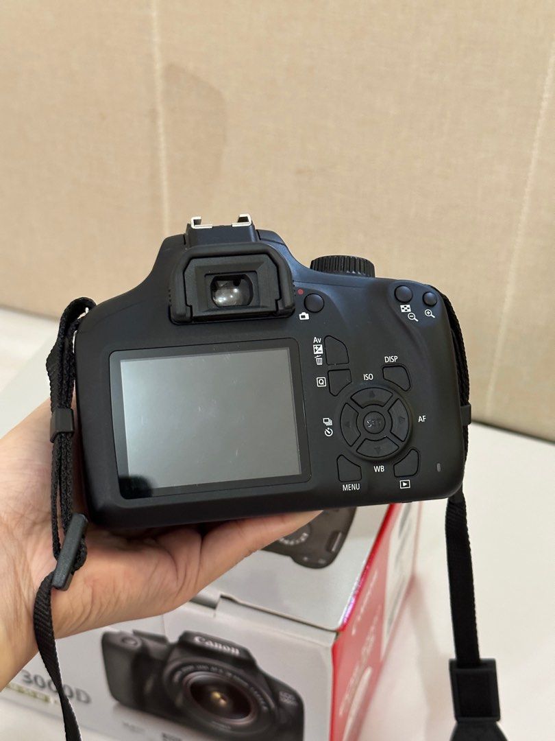 Canon EOS 3000D, Photography, Cameras on Carousell