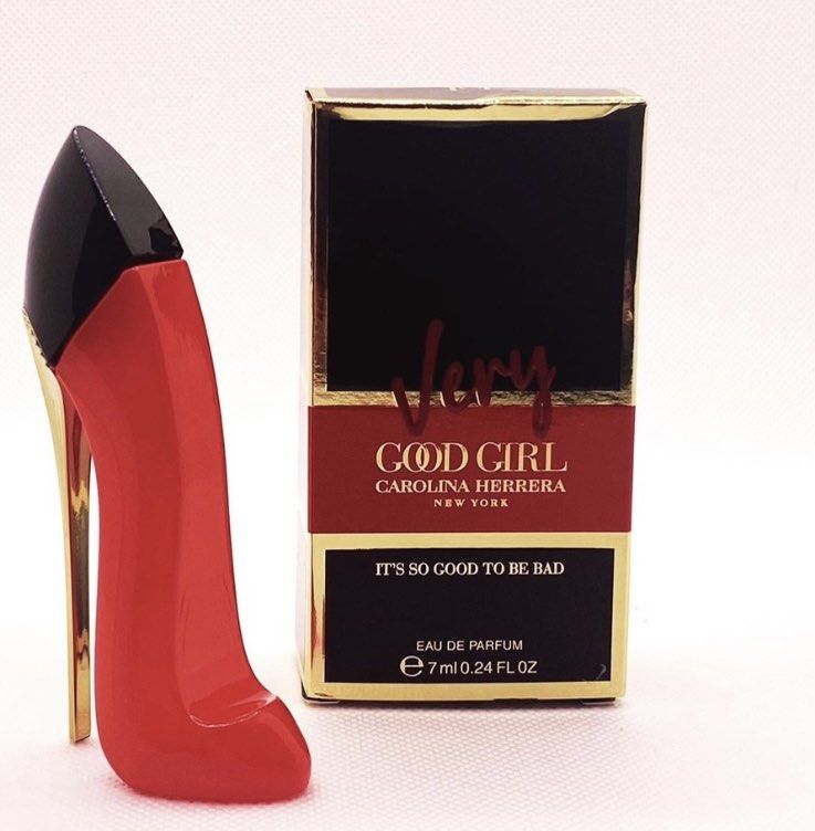 Carolina Herrera Good Girl Blush, Beauty & Personal Care, Fragrance &  Deodorants on Carousell