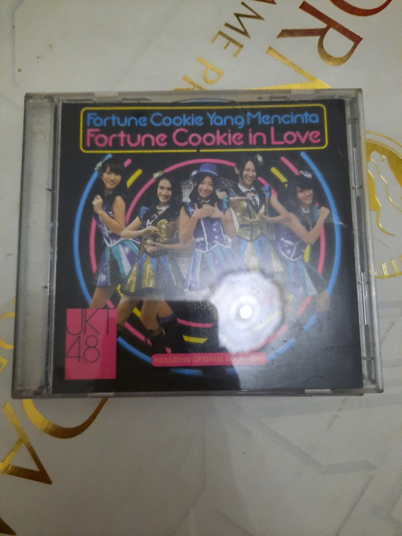 CD/DVD JKT48 fortune cookie in love on Carousell