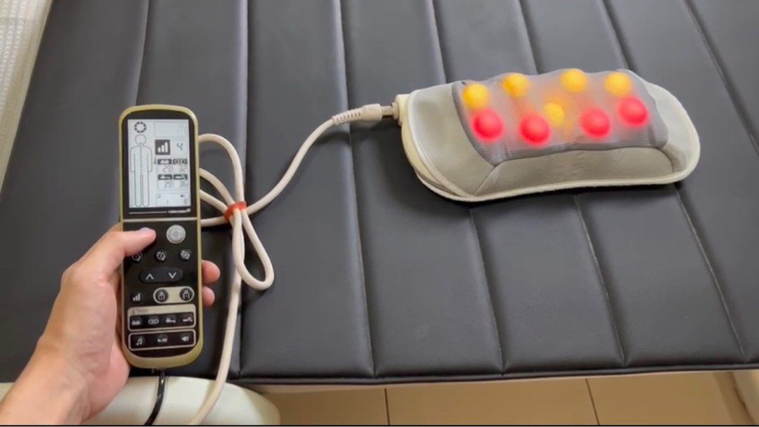 Ceragem V3 Massage Bed, Health & Nutrition, Massage Devices on Carousell