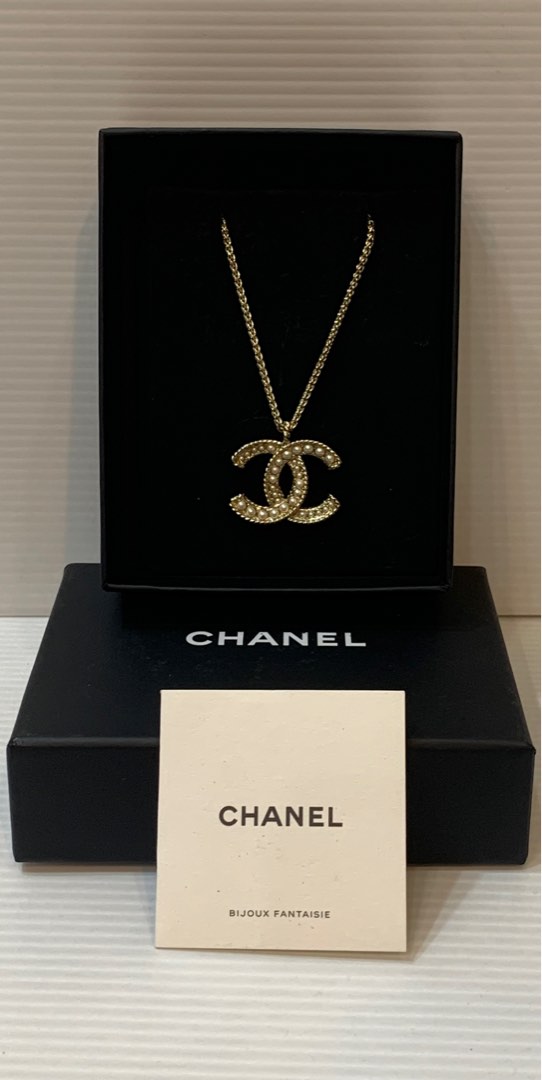 Cheapest chanel necklace clearance