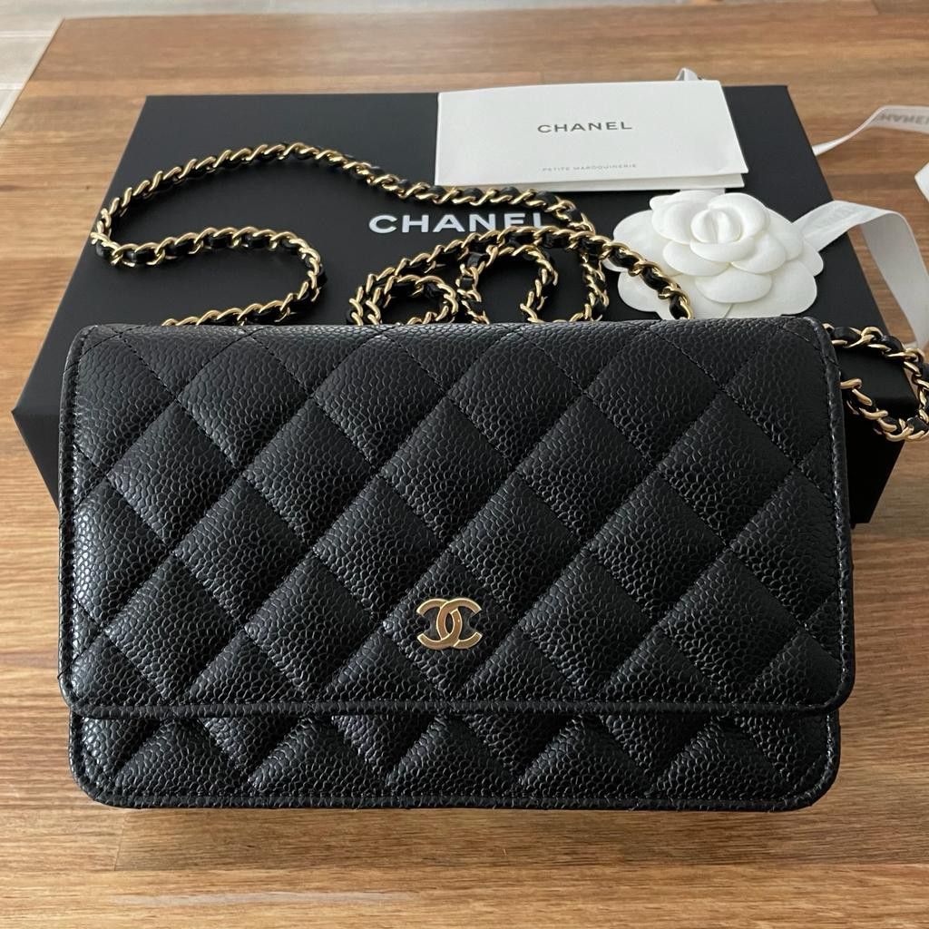 Chanel woc caviar