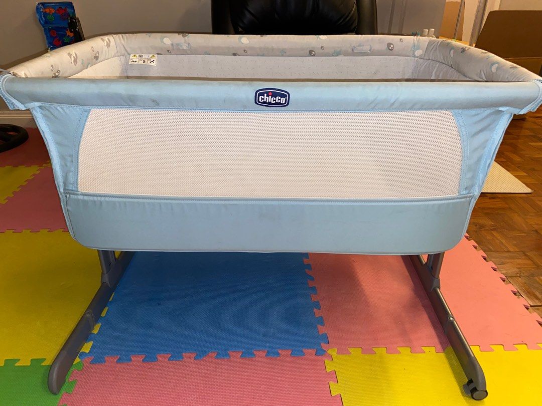 Chicco co sleeper next to me 2025