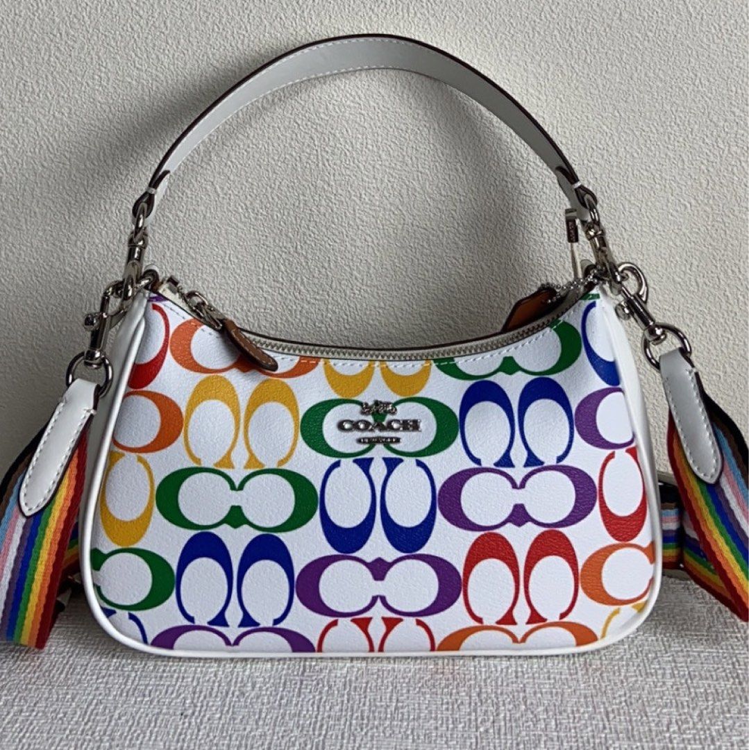 Coach Rainbow Shoulder Bag Women s Fashion Bags Wallets