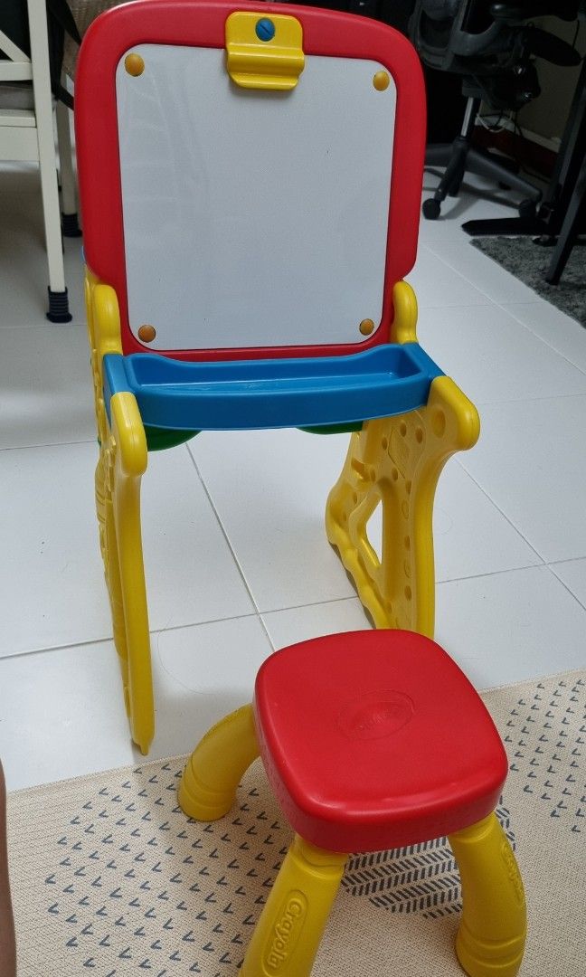 Crayola Table and Chair, Babies & Kids, Baby Nursery & Kids Furniture
