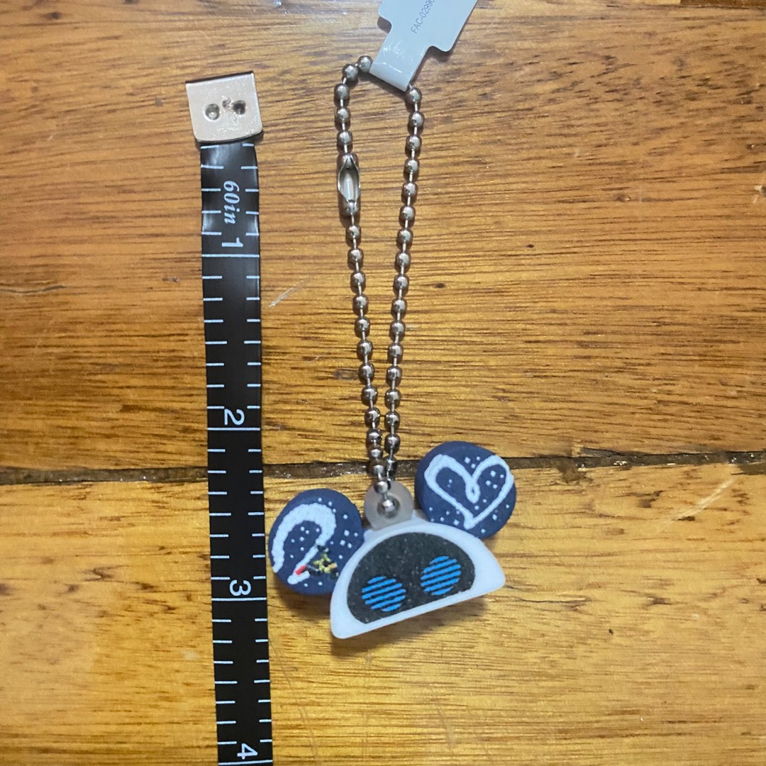 Disney WallE Eve Mickey Keychain, Hobbies & Toys, Toys & Games on