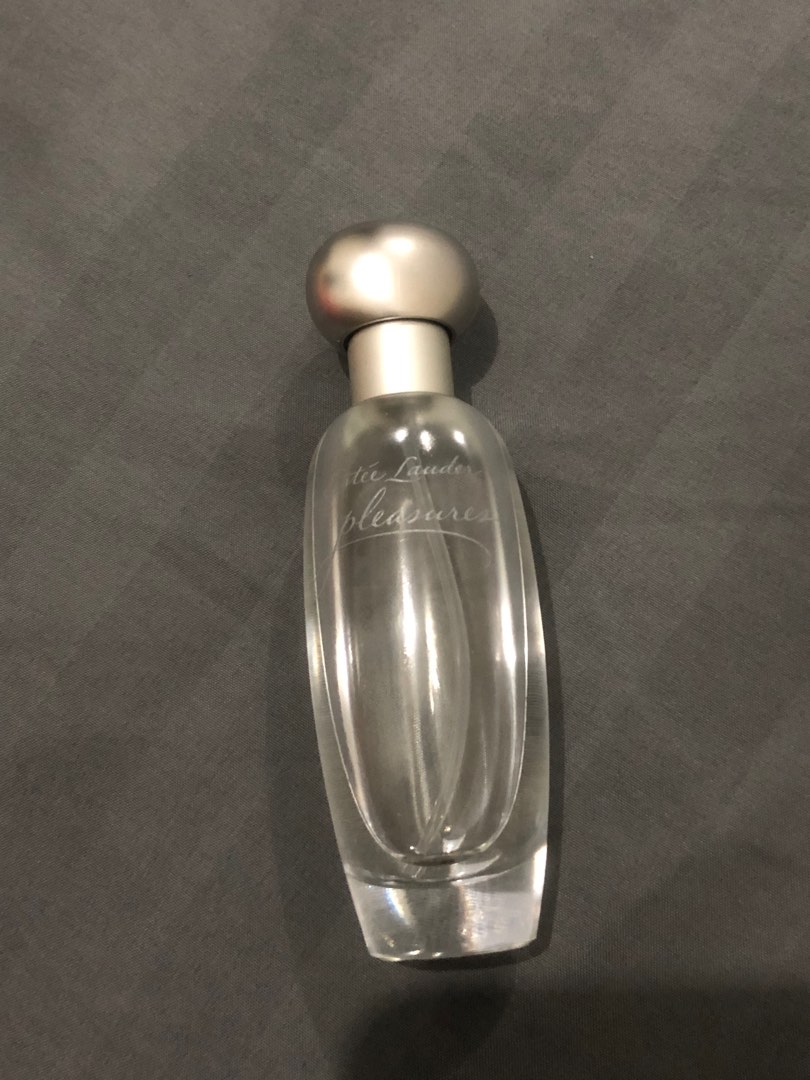 estee lauder pleasure harga