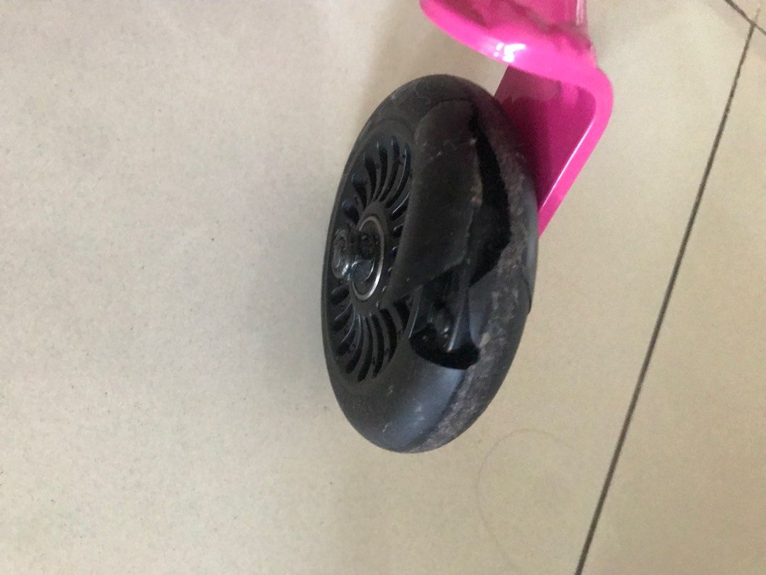 EZ ROLLER on Carousell