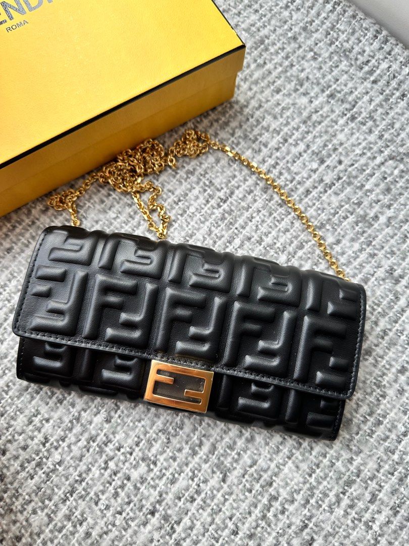 Fendi baguette wallet on chain (Category: Luxury Bags & Wallets) located in Manila. Submitted by sourcedbykco (Listing ID 1238464540, Image 2). Description: Brandnew Comes with box dustbag and cards For more infos and faster reply follow me on sourcedbykco in instagram .