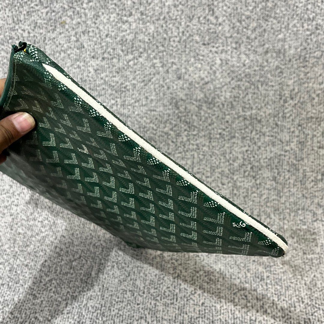 LaFayette Gallery - Goyard Senat Pouch MM : RM 3,xxx GM : RM 4,xxx For more  inquiries and orders please WhatsApp : +6016 811 1600🇲🇾 / +447 716716545  🇬🇧 #milanconcept #brandnew #branded #