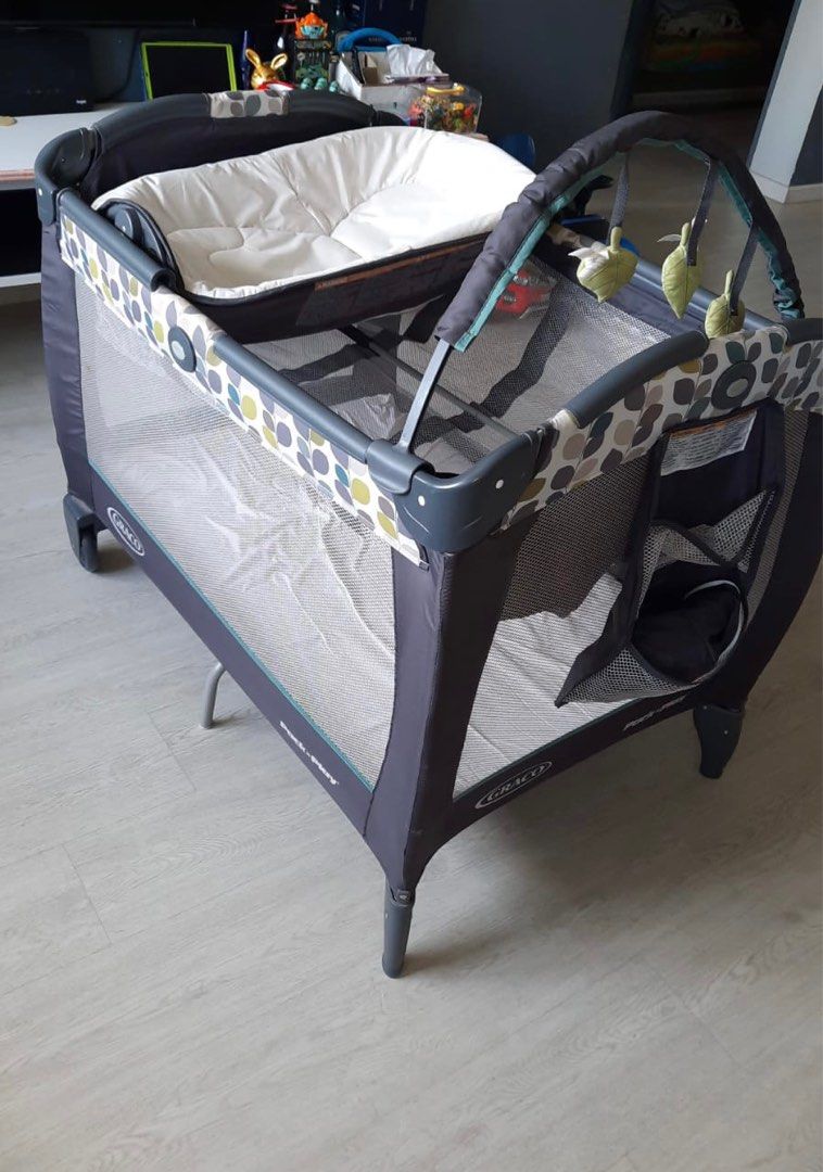 Graco Baby Cots, Babies & Kids, Baby Nursery & Kids Furniture, Cots