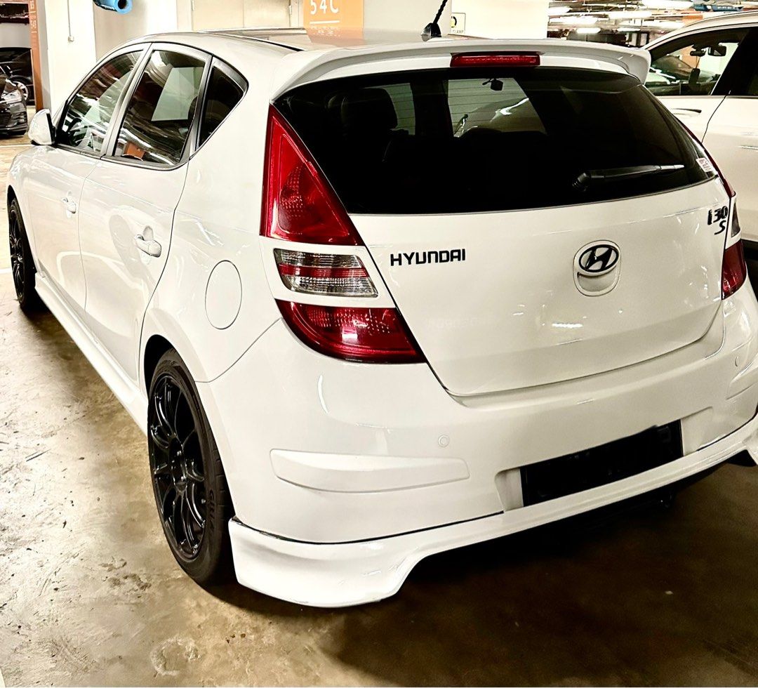 Hyundai i30 Hatchback 1.6A Sunroof Auto, Cars, Used Cars on Carousell