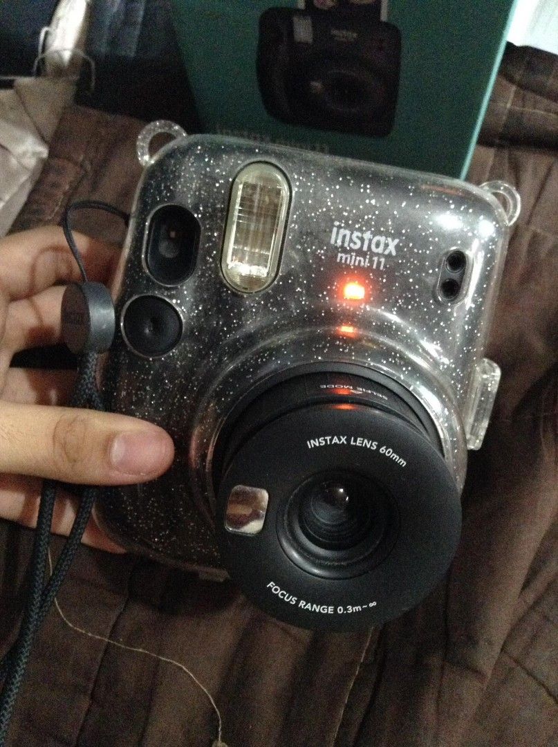 Instax Mini 11 (Charcoal Grey), Photography, Cameras on Carousell