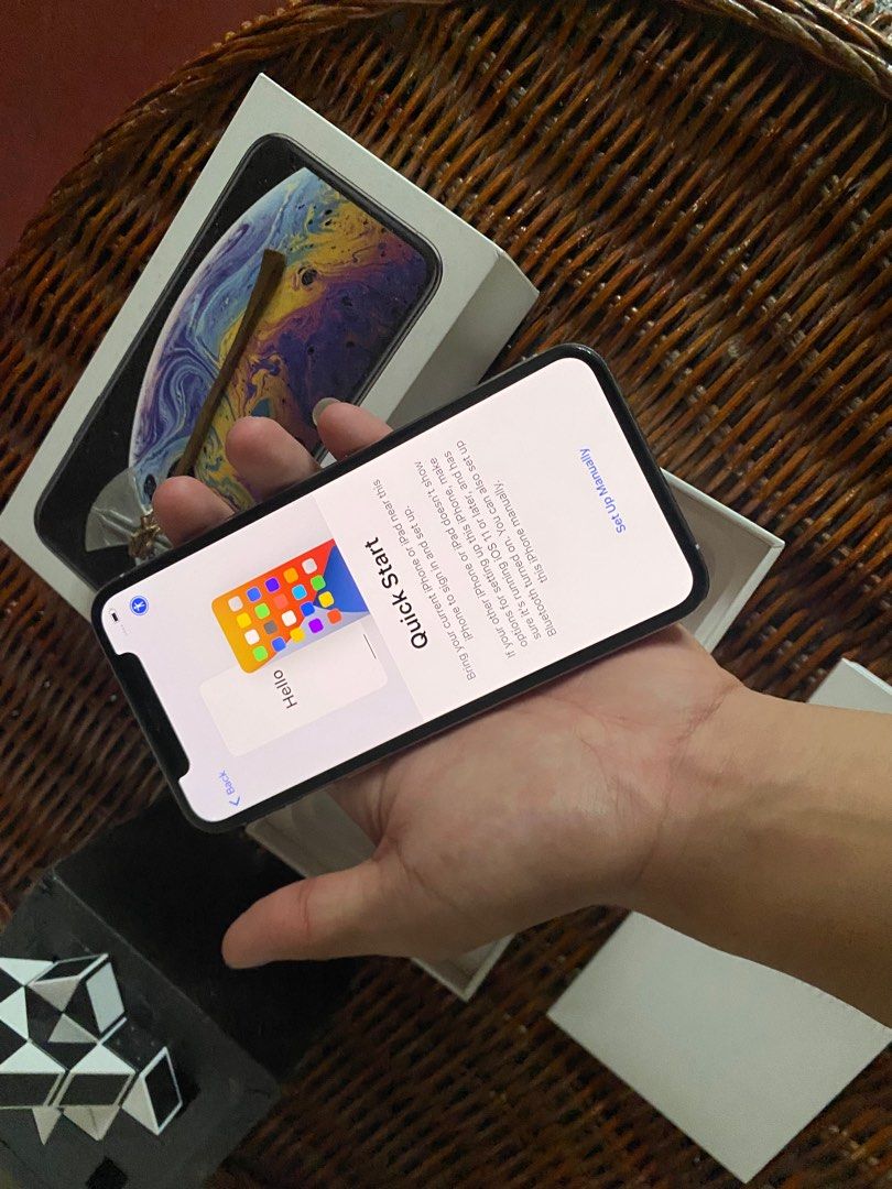 Iphone xs 64gb fu (Category: iPhone X Series) located in Quezon City. Submitted by tyler8. (Listing ID 1238439227, Image 3). Description: Iphone xs 64gb Factory unlocked Open for swap (ios) plus cash ako or add cash ka 84% battery health Barely used For meetup:Marikina area-gateway cubao. .