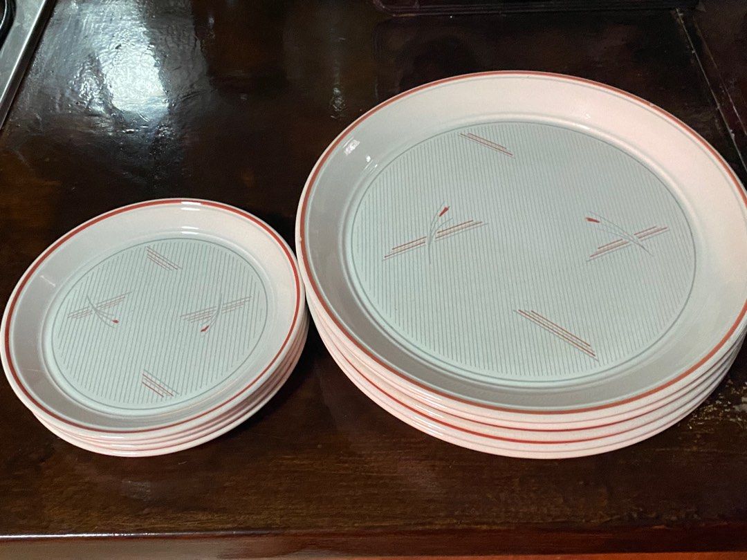 Japanese Vintage Plates Set Furniture Home Living Kitchenware japanese-vintage-plates-set-furniture-home-living-kitchenware