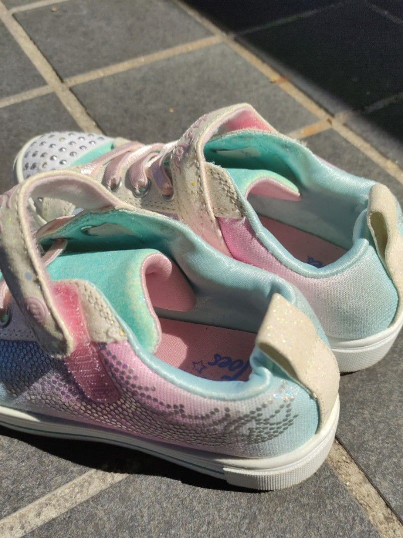 Rainbow skechers shop