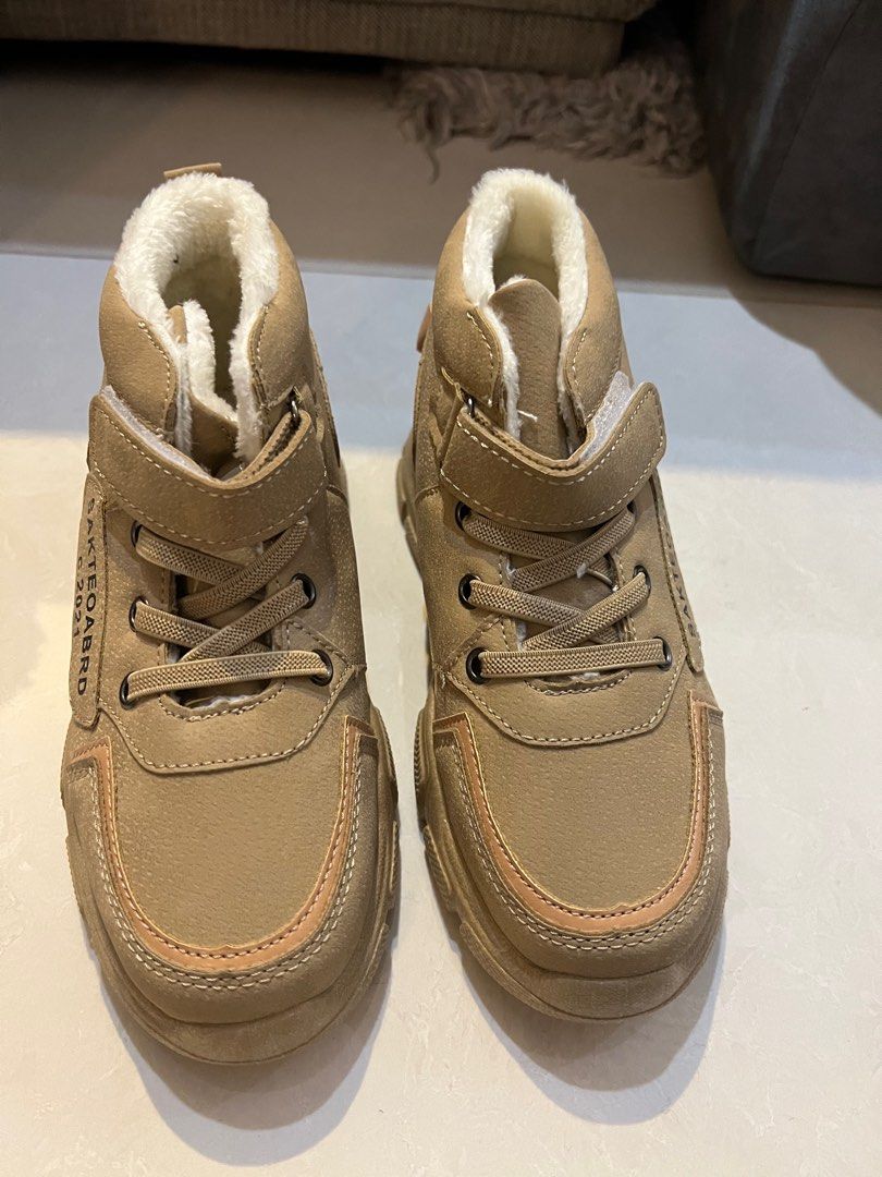 Children's place new arrivals winter boots