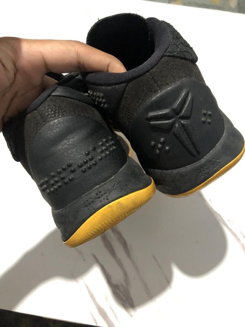 kobe ad black mamba city edition