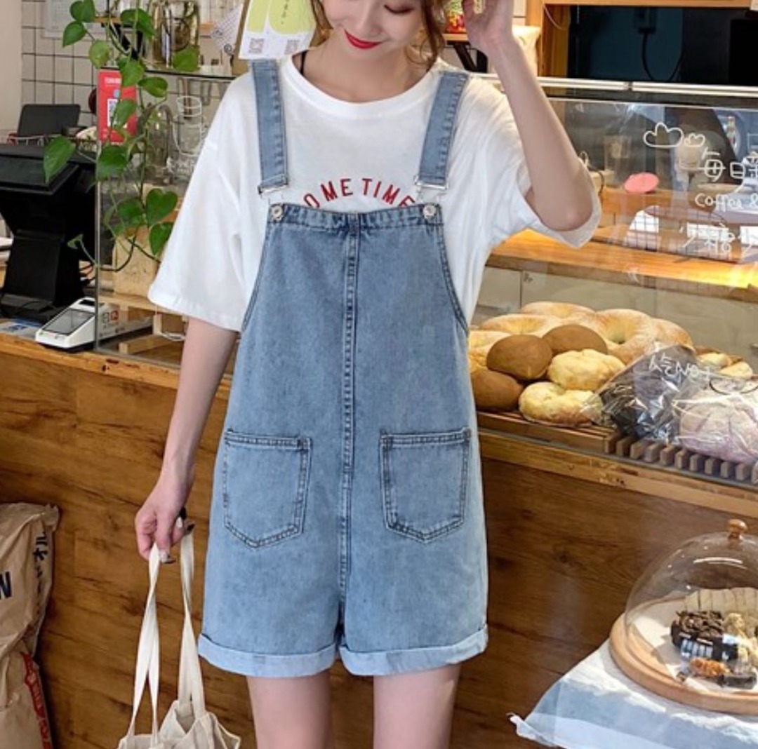 Korean jumper shorts hotsell outfit