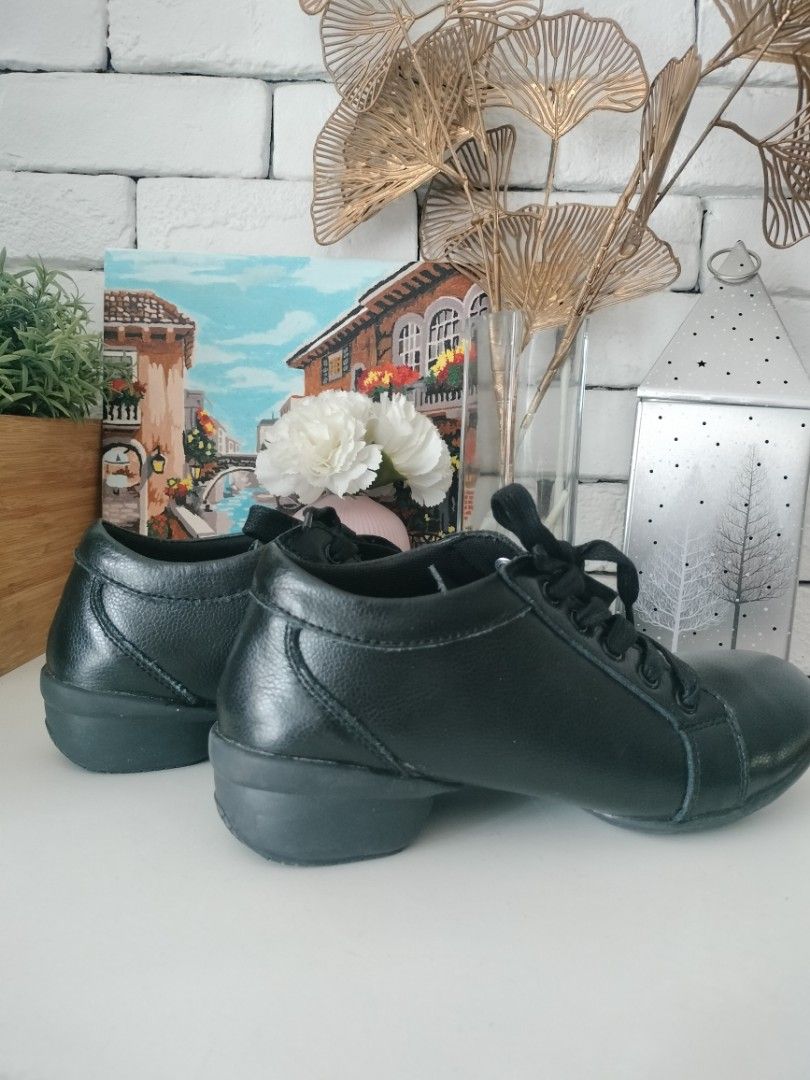 Leather Dancing practice shoes Women s Fashion Footwear Heels