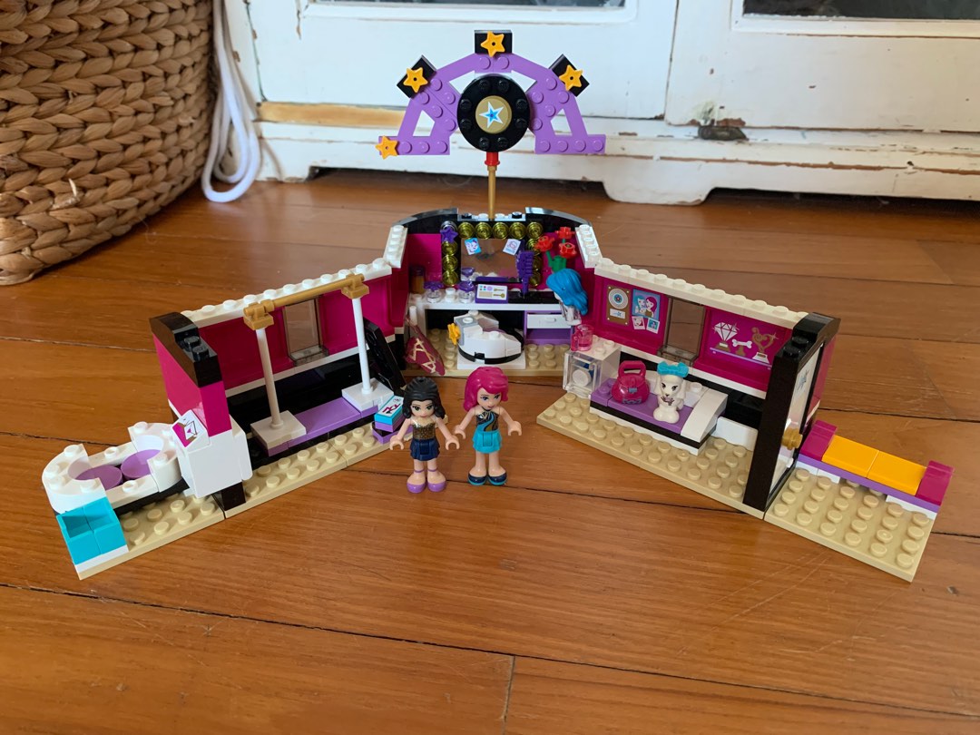 Lego friends cheap livi dressing room