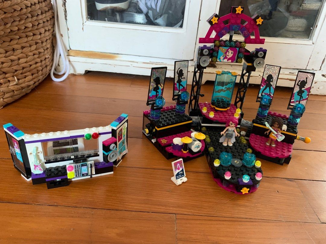 Lego friends livi discount stage