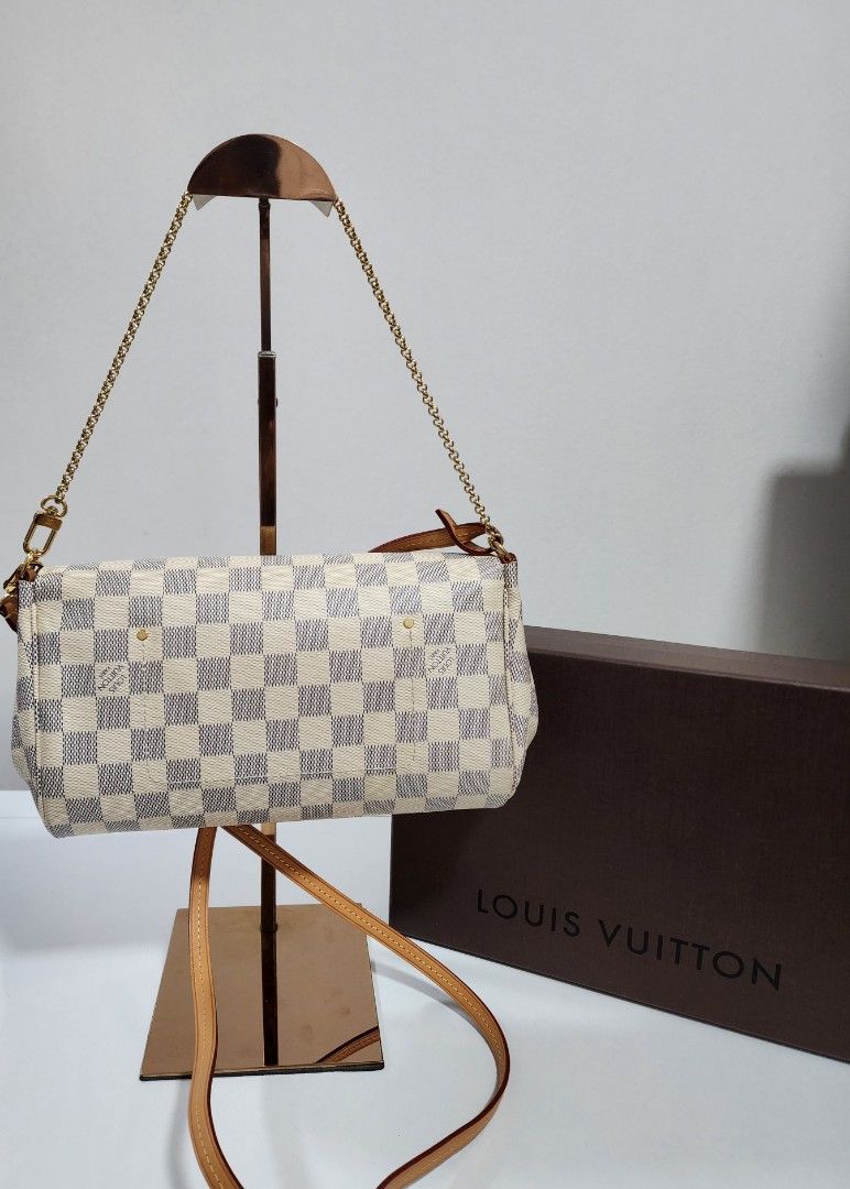 Louis Vuitton Graffiti Monogram Pochette Handbag w/Chain