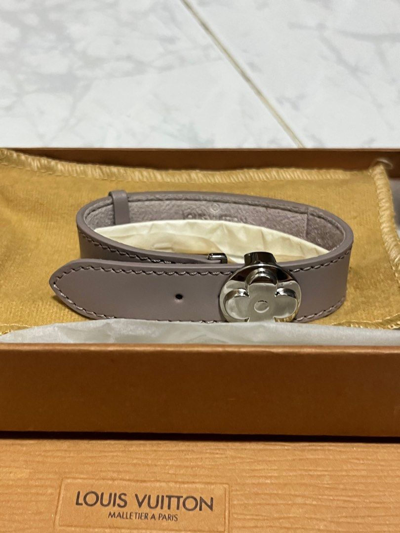 LOUIS VUITTON Monogram Lavender Leather Bracelet LA16630L