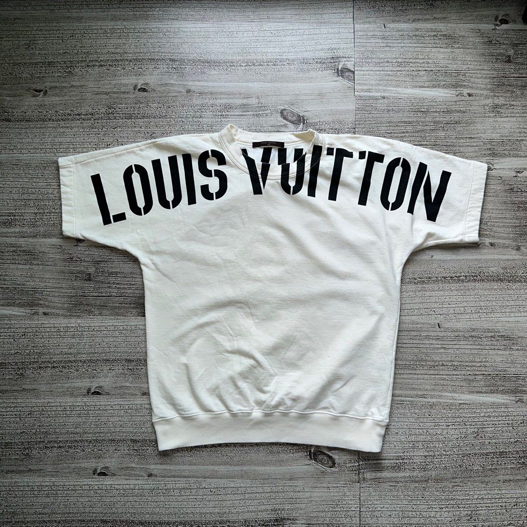Louis Vuitton Black Monogram Gradient T-shirt Size Large. Retails $1000+