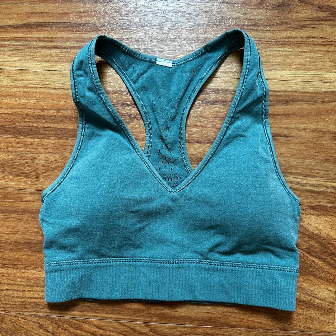 Lululemon Sports Bra, Women's Fashion, Activewear on Carousell