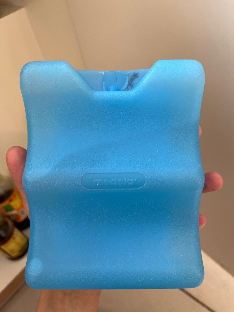 Medela Ice block/pack, Babies & Kids, Nursing & Feeding, Breastfeeding