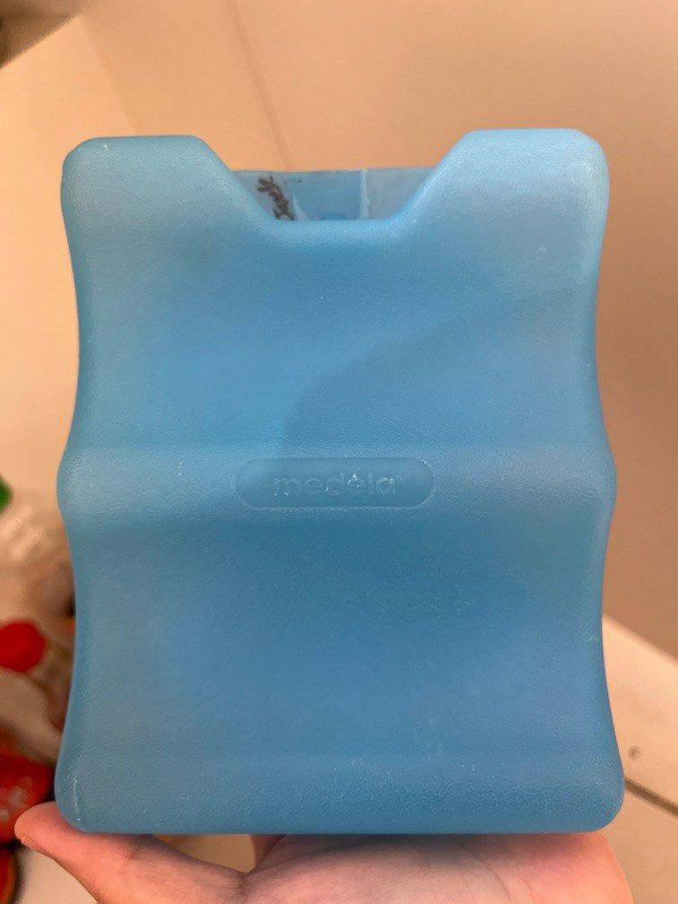 Medela Ice block/pack, Babies & Kids, Nursing & Feeding, Breastfeeding