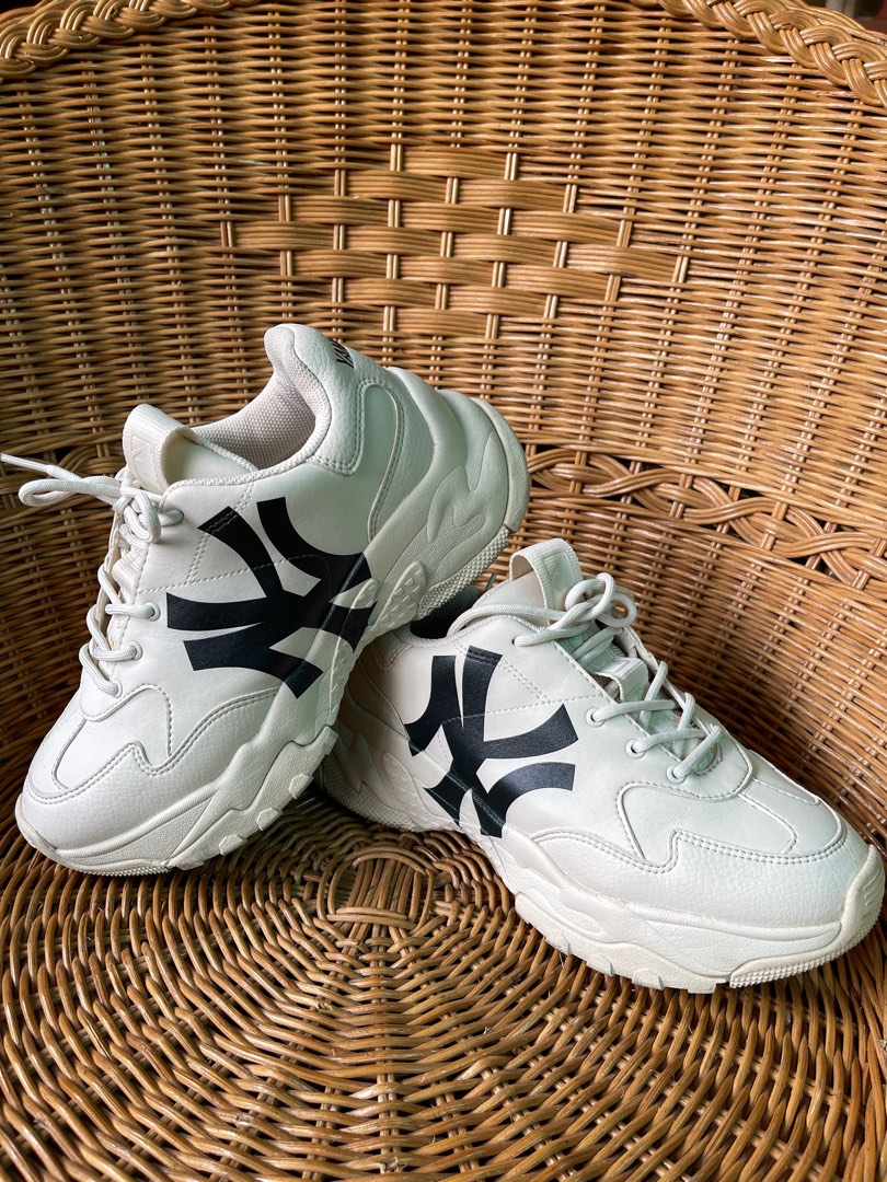 MLB YANKEES KOREAN STYLE WOMEN SHOES, Women's Fashion, Footwear