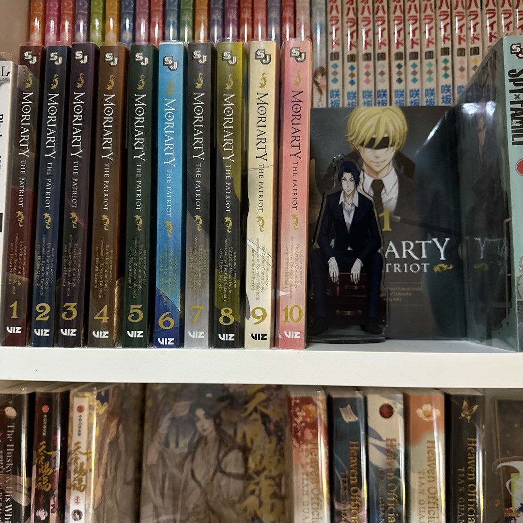 Moriarty the patriot vol 111 set on Carousell